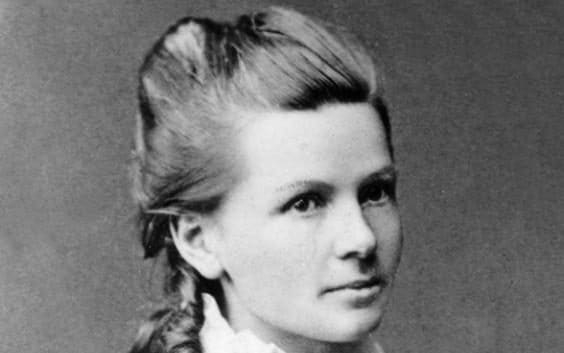 bertha benz va chuyen hanh trinh lam thay doi hoan toan nen cong nghiep o to the gioi