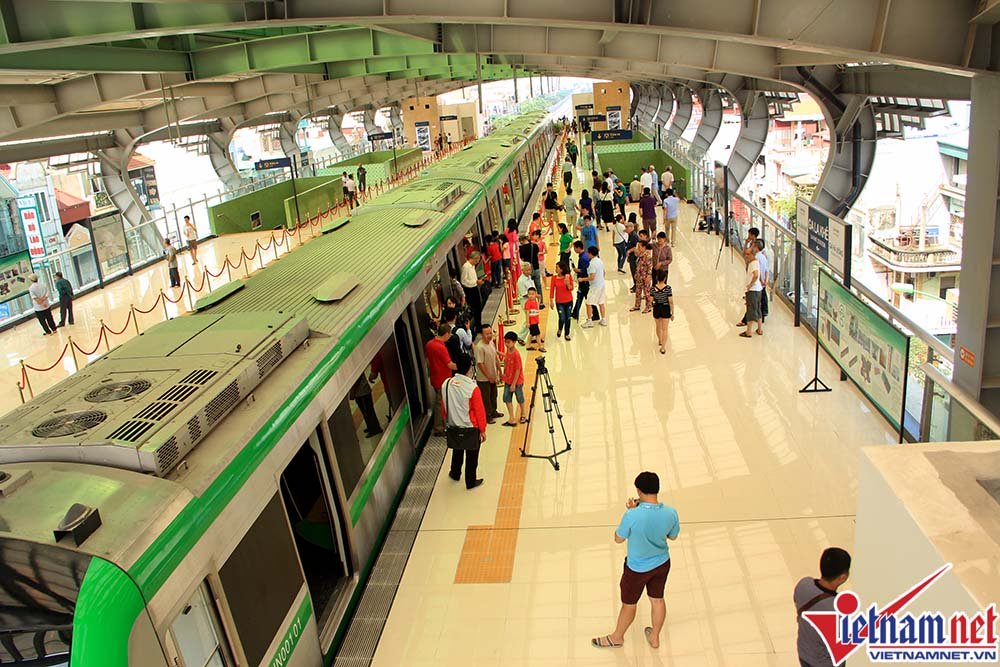 Một số bất tiện còn tồn tại ở tuyến đường sắt trên cao Cát Linh-Hà Đông nhieu bat tien o tuyen duong sat tren cao cat linh ha dong