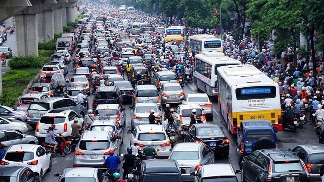 Ùn tắc giao thông kỳ nghỉ lễ: "Điểm nóng" vẫn là các cửa ngõ thành phố