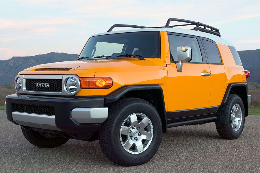Toyota chuẩn bị ra mắt mẫu crossover cỡ nhỏ TJ Cruiser toyota chuan bi ra mat mau crossover co nho tj cruiser