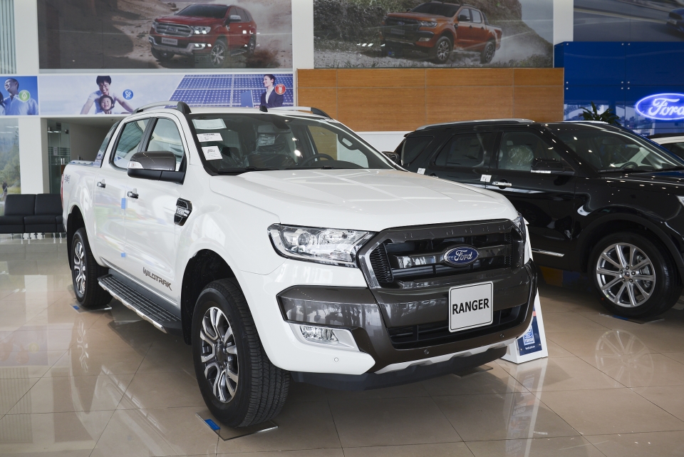 chi tiet ford ranger wildtrak 22l at 4x4 vua ra mat tai viet nam