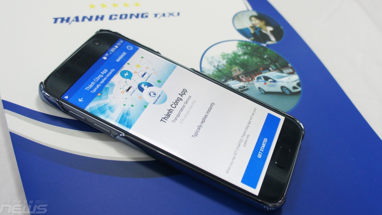 "Mượn" Facebook, taxi truyền thống tuyên chiến với Uber, Grab