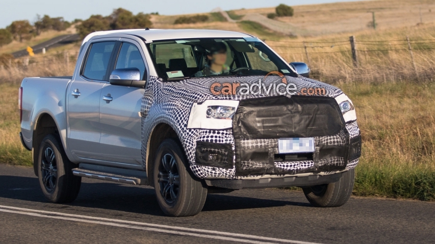 Ford Ranger và Ford Everest 2018 cùng lộ diện trên đường chạy thử