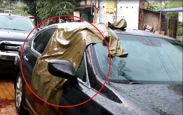 Nghi án đập kính xe Lexus, lấy trộm gần 5 tỉ đồng giữa ban ngày