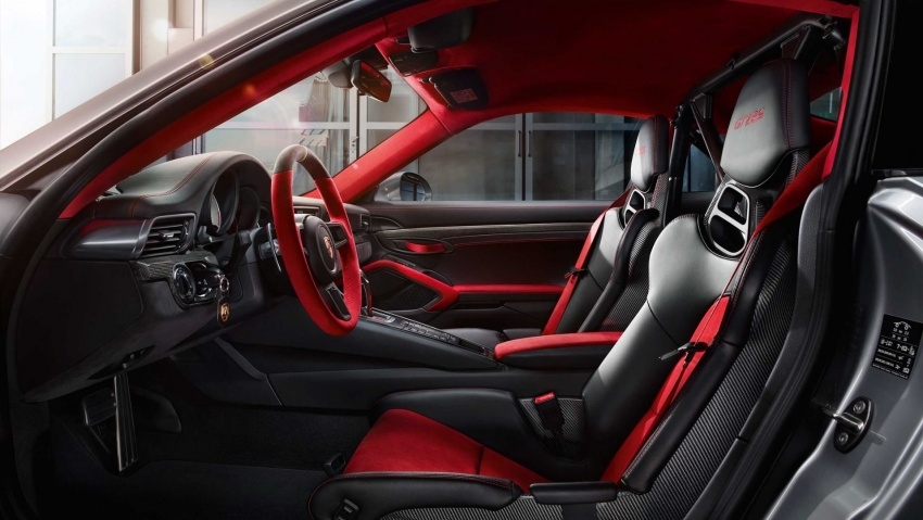 Porsche 911 GT2 RS lộ hình ảnh chính thức ngay trước thềm ra mắt porsche 911 gt2 rs lo hinh anh chinh thuc ngay truoc them ra mat