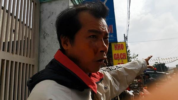 tp ho chi minh xe dien gay tai nan lien hoan nguoi nam la liet tren duong pho