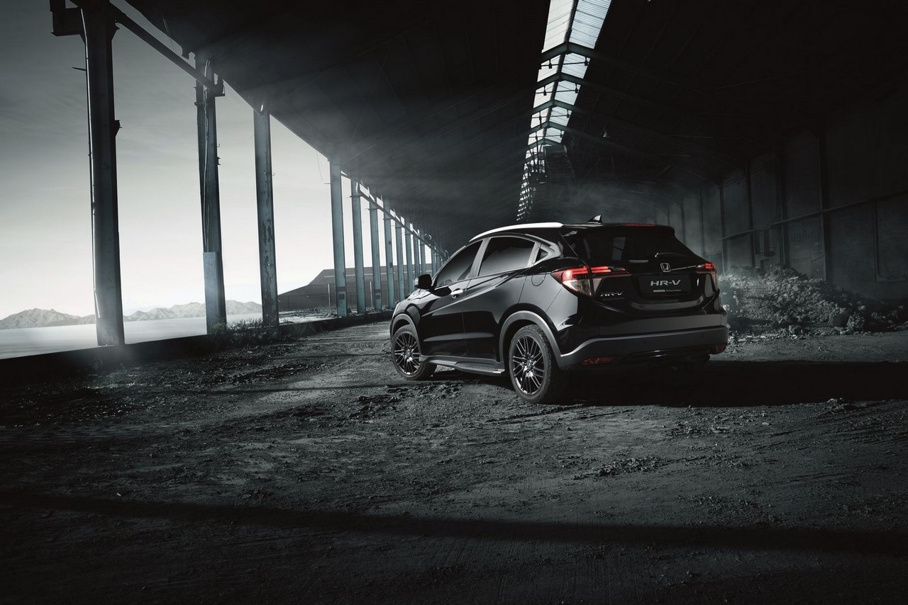 SUV nhỏ Honda HR-V có thêm phiên bản Black Edition suv nho honda hr v co them phien ban black edition
