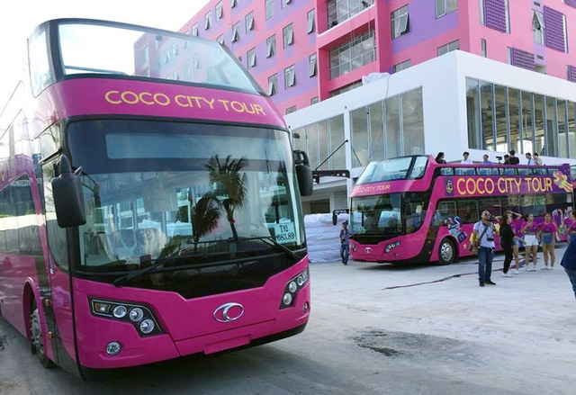 Xe buýt hai tầng mui trần tại Việt Nam có giá bao nhiêu? xe buyt hai tang mui tran tai viet nam co gia bao nhieu