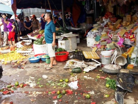 xe bien xanh gay tai nan khien 4 nguoi thuong vong o thanh hoa