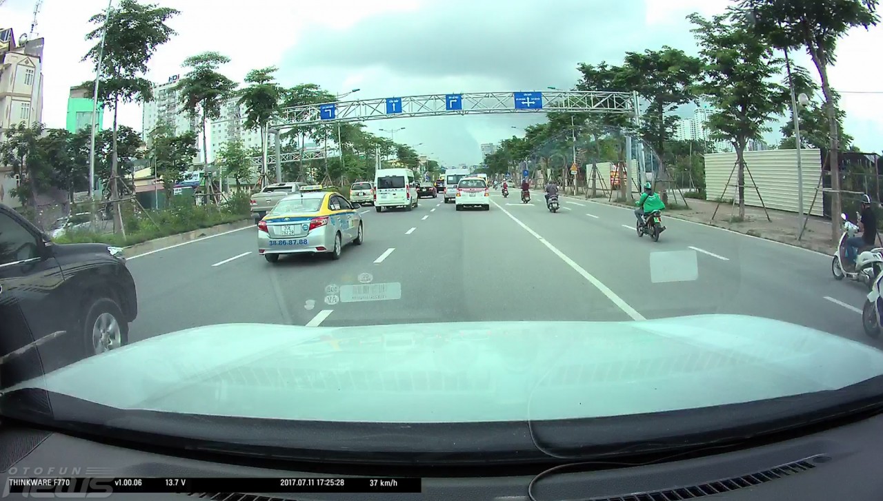 Camera hành trình THINKWARE F770: Đắt liệu có “xắt ra miếng”? camera hanh trinh thinkware f770 dat lieu co xat ra mieng