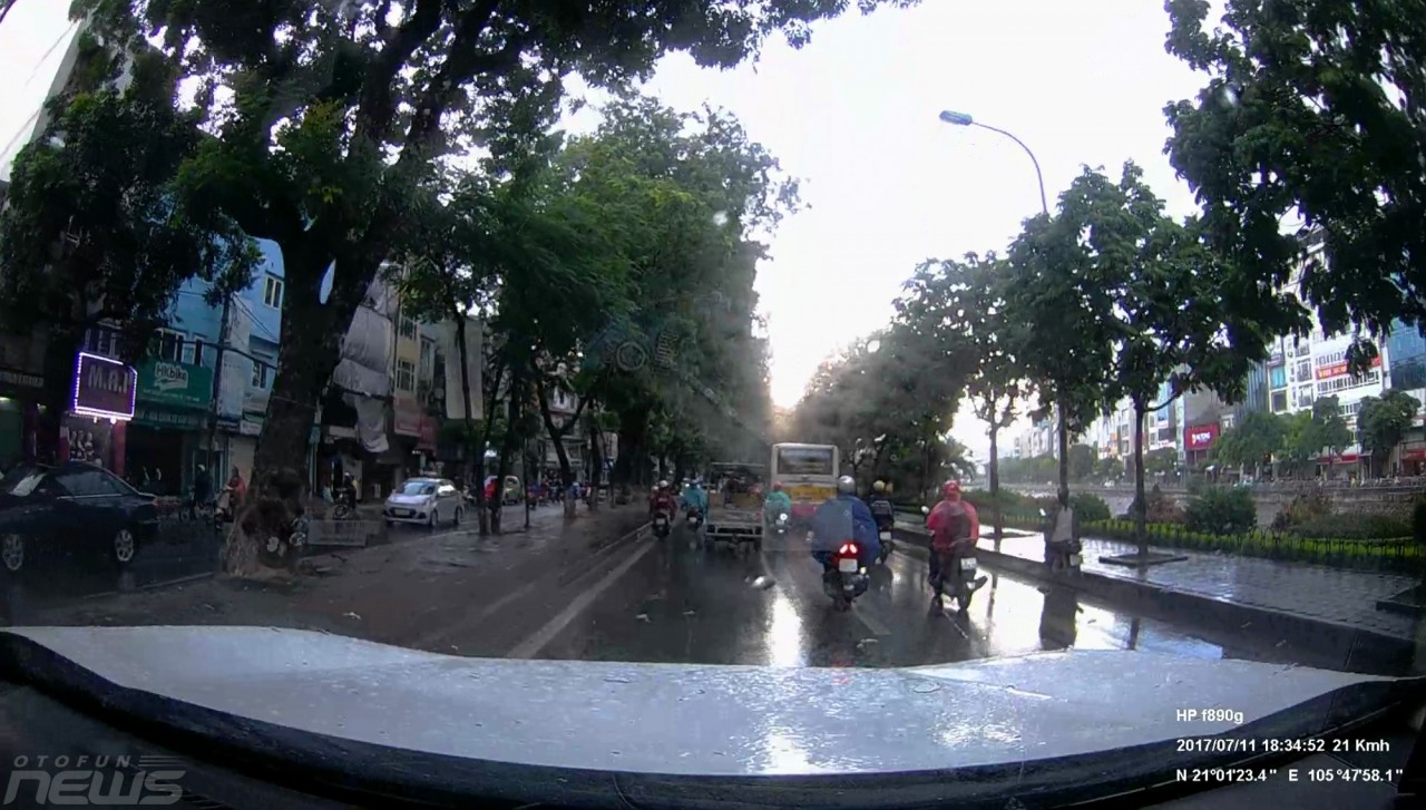 Camera hành trình THINKWARE F770: Đắt liệu có “xắt ra miếng”? camera hanh trinh thinkware f770 dat lieu co xat ra mieng