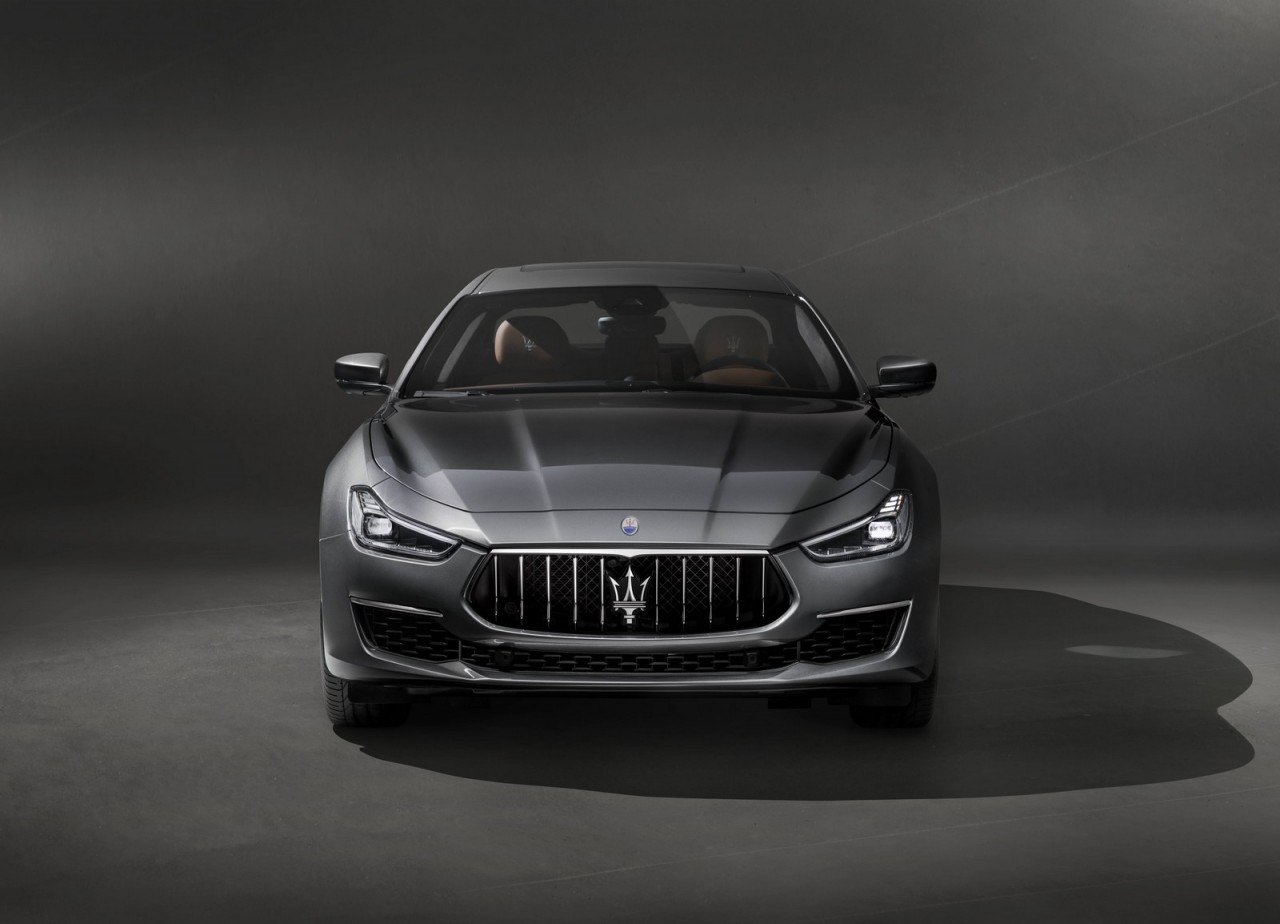 Maserati giới thiệu Ghibli phiên bản nâng cấp nhẹ, bổ sung công nghệ tự hành maserati gioi thieu ghibli phien ban nang cap nhe bo sung cong nghe tu hanh
