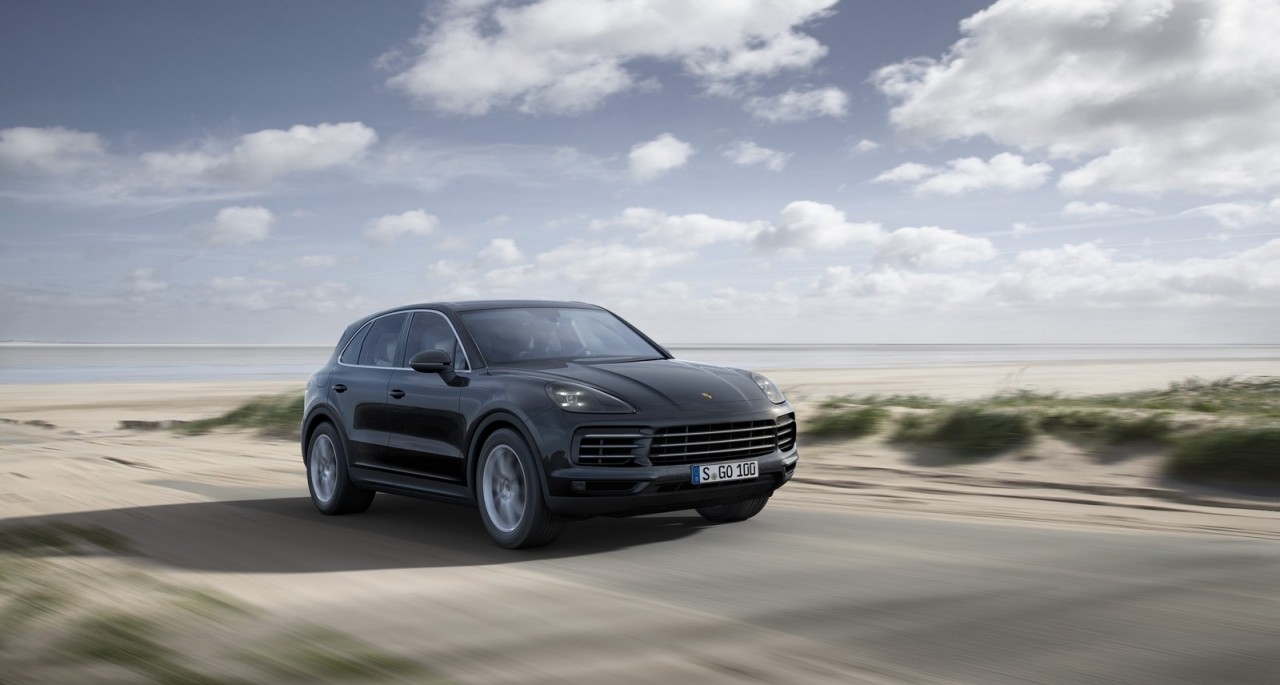Porsche Cayenne 2018 ra mắt: Chiếc SUV mang "linh hồn" của huyền thoại 911 porsche cayenne 2018 ra mat chiec suv mang linh hon cua huyen thoai 911