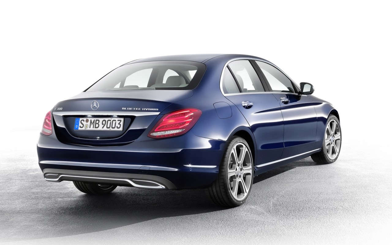 Ô tô Hybrid: Xu hướng tất yếu cho giao thông xanh tại Việt Nam? o to hybrid xu huong tat yeu cho giao thong xanh tai viet nam