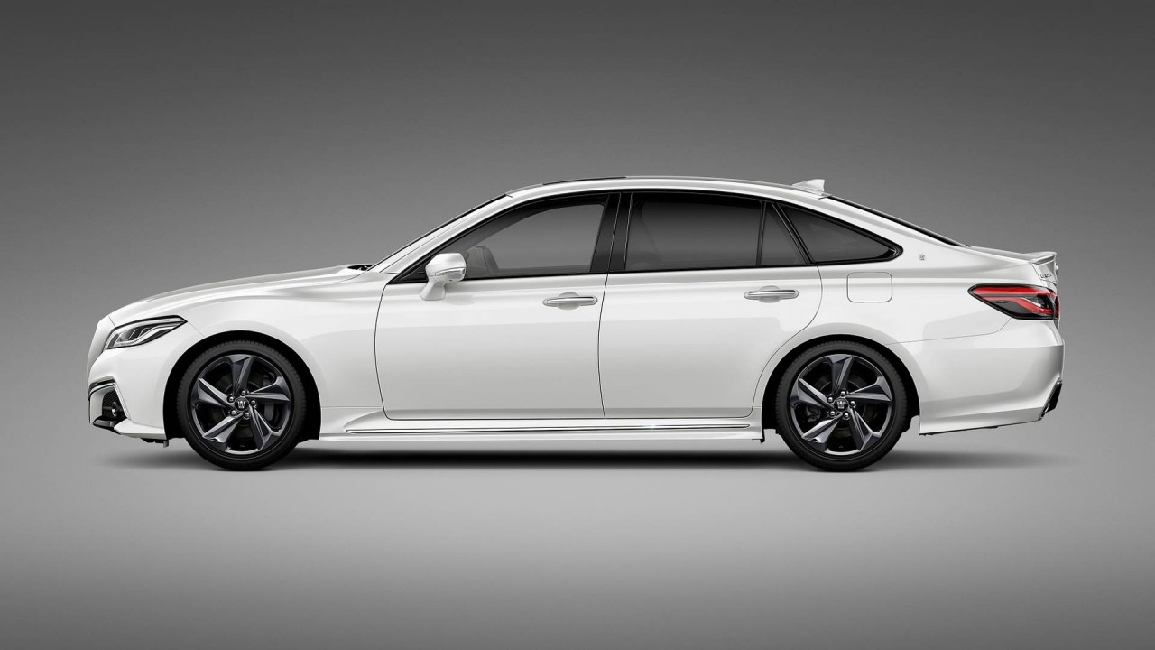 tokyo 2017 hinh hai toyota crown hoan toan moi he lo qua phien ban y tuong