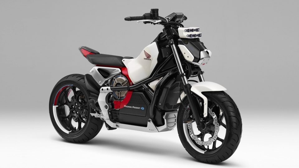 tokyo 2017 honda gioi thieu xe may dien tu can bang riding assist e