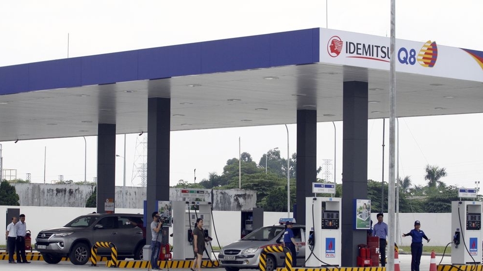 Idemitsu Q8 có “đốt cháy” các cây xăng nội?