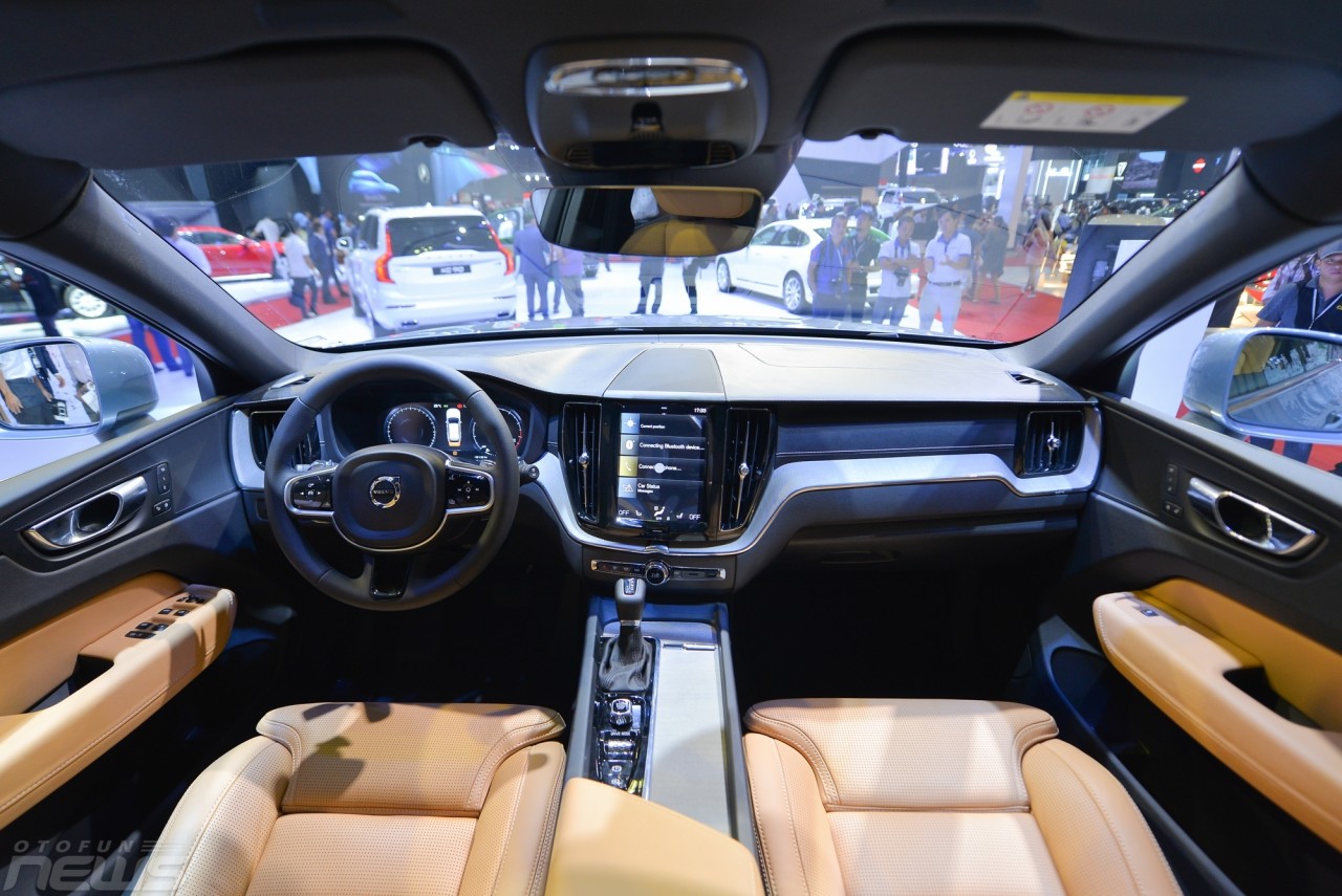 Volvo XC60 hoàn toàn mới chính thức ra mắt người dùng Việt volvo xc60 hoan toan moi chinh thuc ra mat nguoi dung viet