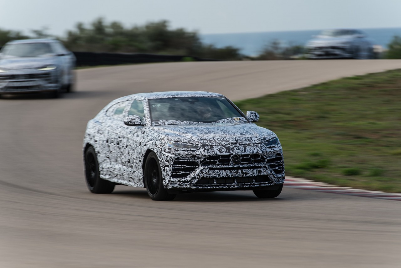 lamborghini urus gianh ngoi suv nhanh nhat the gioi truoc ngay ra mat