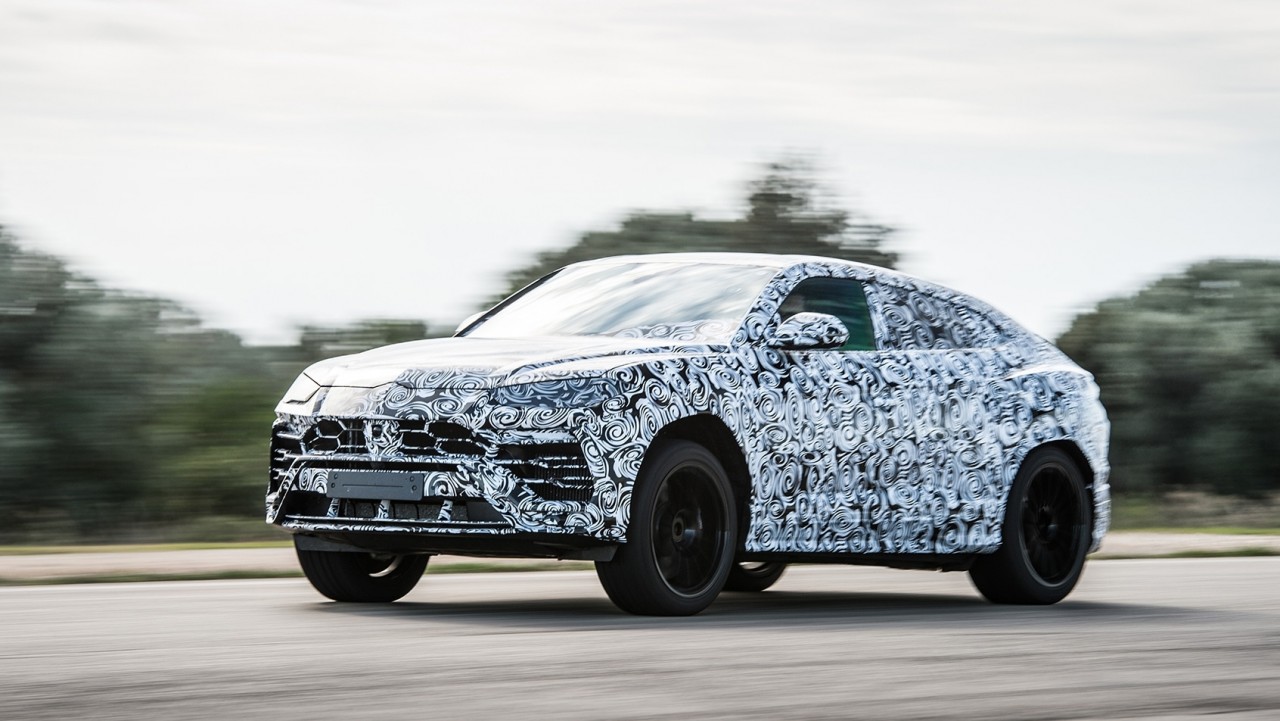 Lamborghini Urus giành ngôi SUV nhanh nhất thế giới trước ngày ra mắt