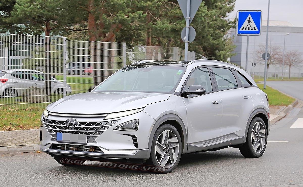 SUV dùng nhiên liệu Hydro của Hyundai xuất hiện trên đường chạy thử suv dung nhien lieu hydro cua hyundai xuat hien tren duong chay thu