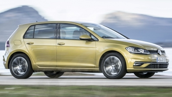 Volkswagen Golf thống trị châu Âu về doanh số xe trong năm 2017