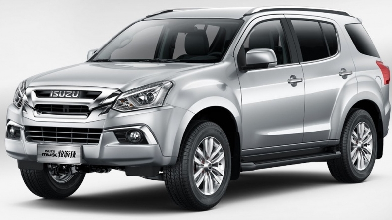 Isuzu MU-X 2018 với nội thất hoàn toàn mới ra mắt tại Trung Quốc