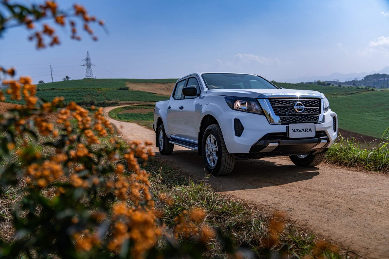 Nissan Navara EL 2WD - Ngôi sao bán tải tầm giá dưới 700 triệu