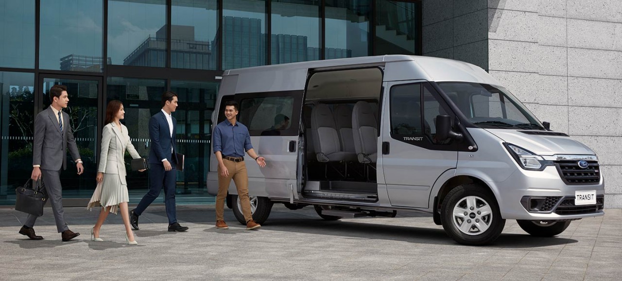 Tổng hợp các đời xe Ford Transit tại Việt Nam Tổng hợp các đời xe Ford Transit tại Việt Nam