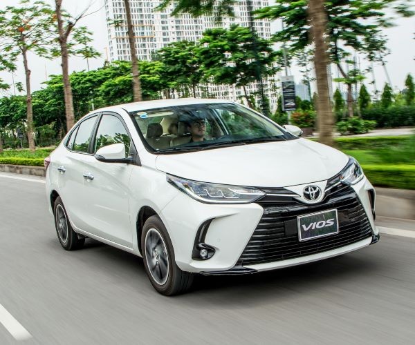 Xe cỡ B đua nhau khuyến mãi, Nissan Almera giảm giá sâu nhất Xe cỡ B đua nhau khuyến mãi, giảm giá