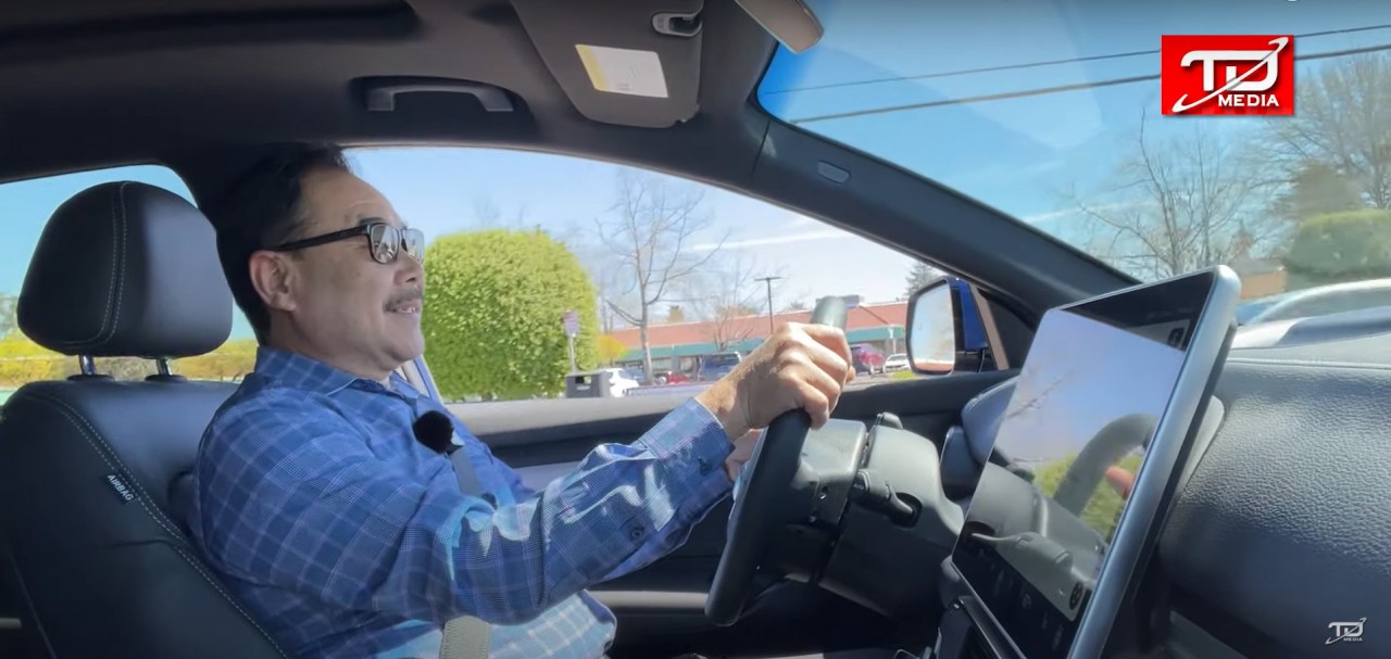 Chủ gara lớn nhất ở California Mỹ nhận xét: “VinFast VF8 an toàn hơn Tesla" Chủ gara lớn nhất ở California Mỹ nhận xét: “VinFast VF8 an toàn hơn Tesla"