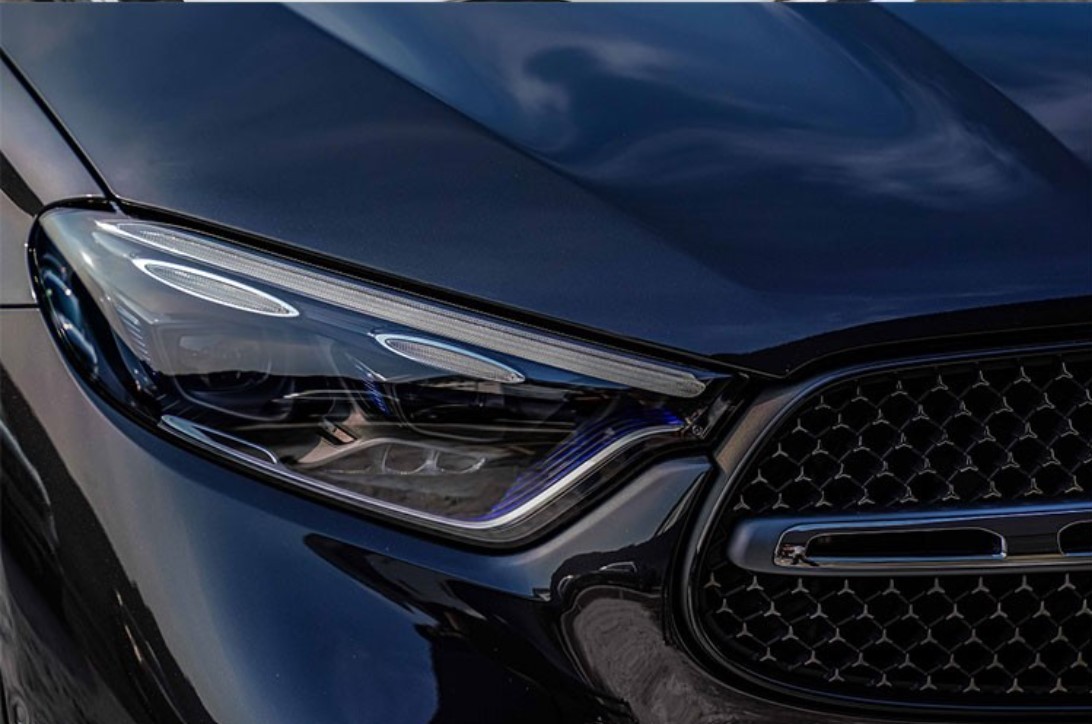 So sánh hai phiên bản của Mercedes-Benz GLC 2023 đang bán tại Việt Nam So sánh hai phiên bản của Mercedes-Benz GLC 2023 đang bán tại Việt Nam