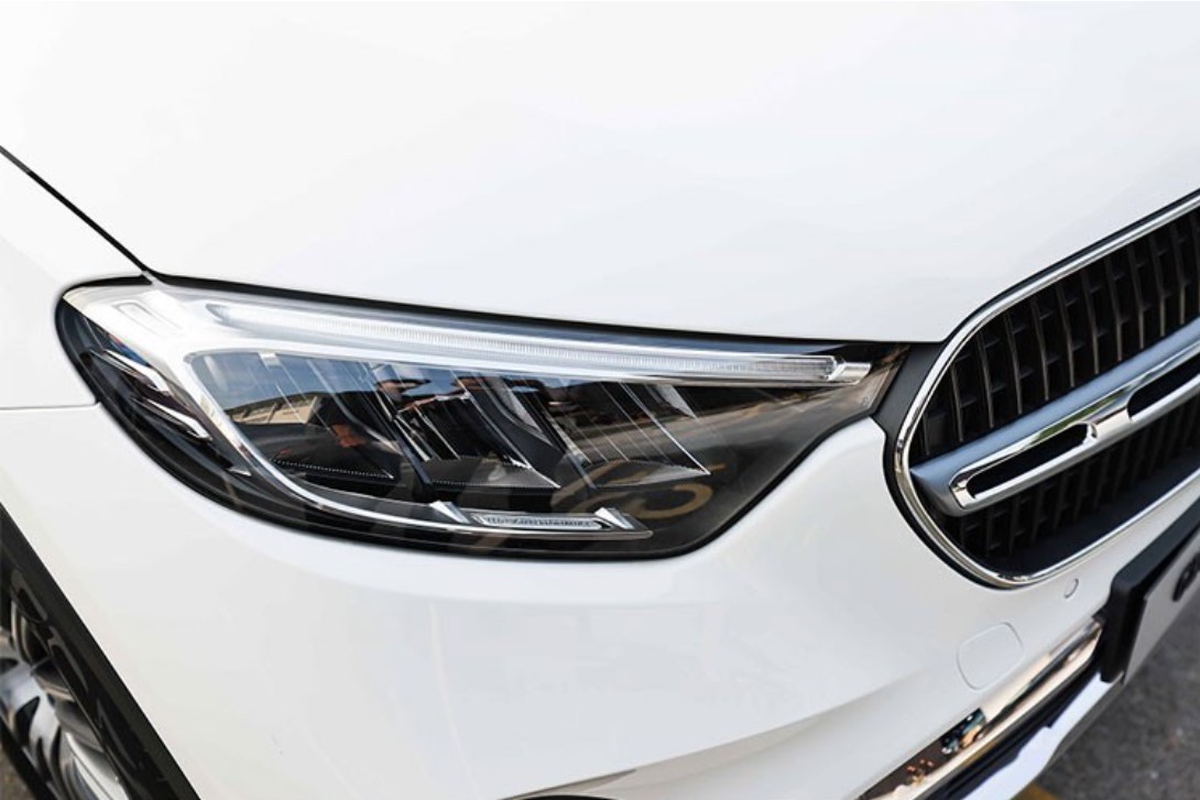 So sánh hai phiên bản của Mercedes-Benz GLC 2023 đang bán tại Việt Nam So sánh hai phiên bản của Mercedes-Benz GLC 2023 đang bán tại Việt Nam