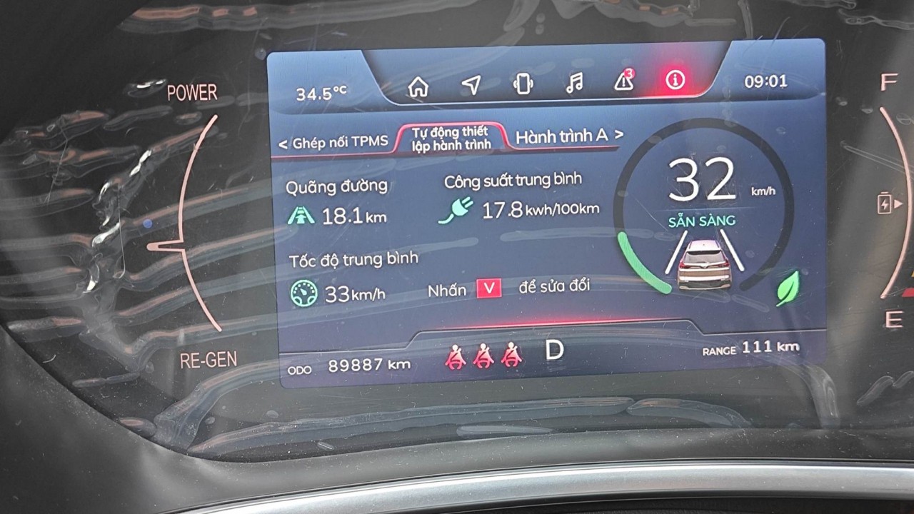 Dạy lái xe bằng ô tô điện VinFast VF e34, mỗi năm lãi hơn xe xăng cả trăm triệu đồng Dạy lái xe bằng ô tô điện VinFast VF e34, mỗi năm lãi hơn xe xăng cả trăm triệu đồng