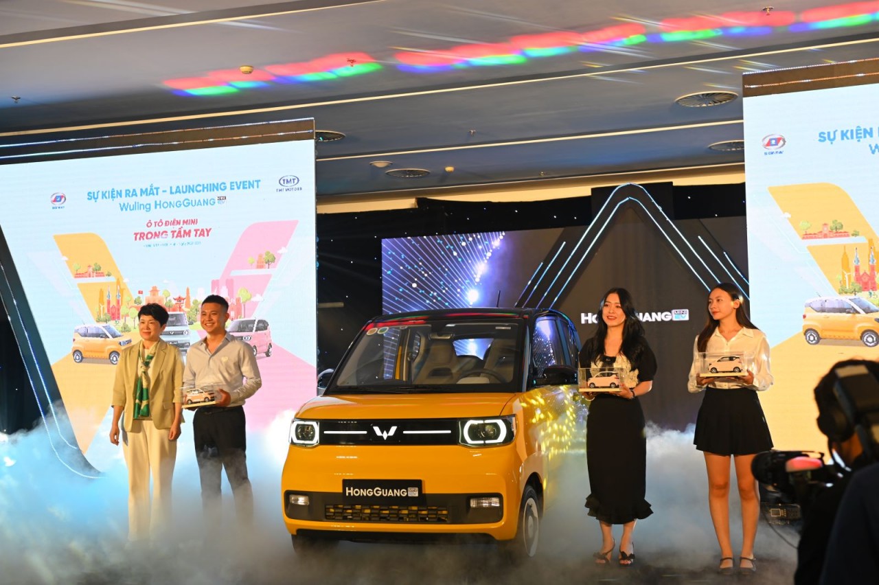 Wuling HongGuang Mini EV 2023 giá từ 239 triệu đồng, có nên mua hay không? Wuling HongGuang Mini EV 2023 được nhà sản xuất tham vọng thay thế xe máy