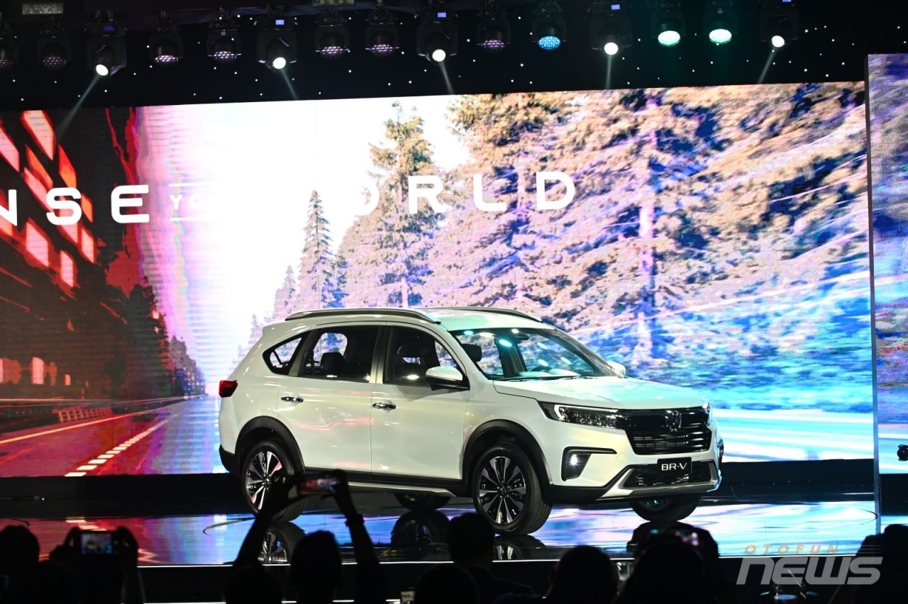 Chi tiết Honda BR-V 2023 tại Việt Nam, dẫn đầu phân khúc về công nghệ, giá từ 661 triệu đồng Honda BR-V 2023 hướng đến hình ảnh một mẫu “Chuyên cơ mặt đất”