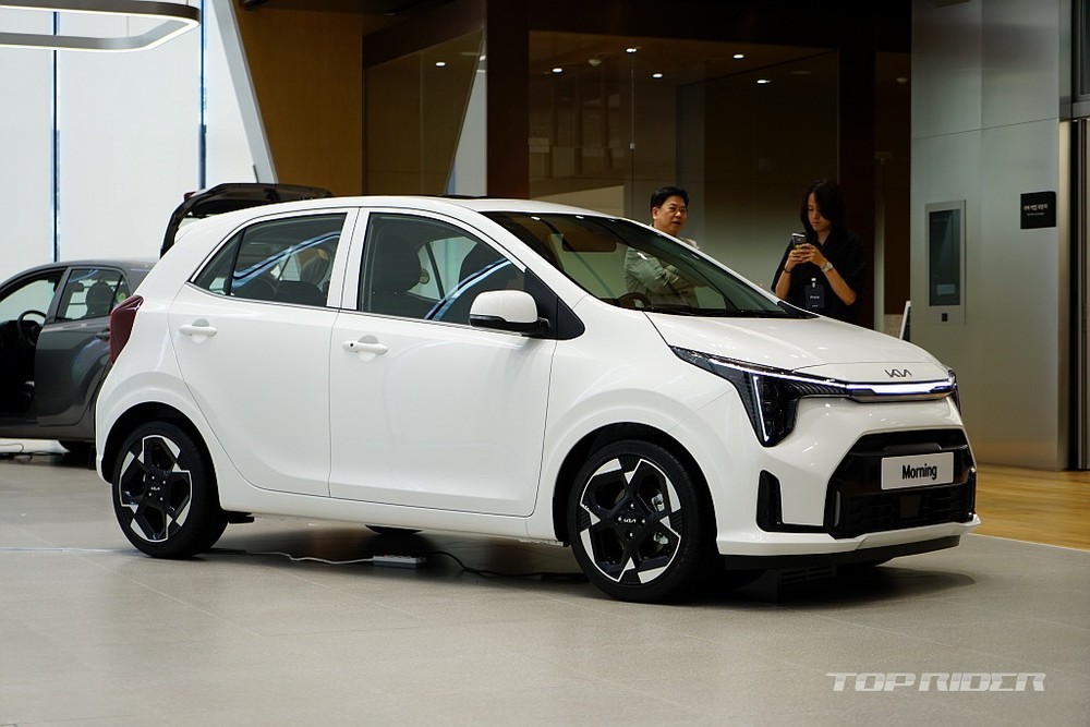Kia Morning 2024 ra mắt tại Hàn Quốc, diện mạo khác biệt, có thêm ga tự động thông minh Kia Morning 2024 ra mắt tại Hàn Quốc, diện mạo khác biệt, có thêm ga tự động thông minh