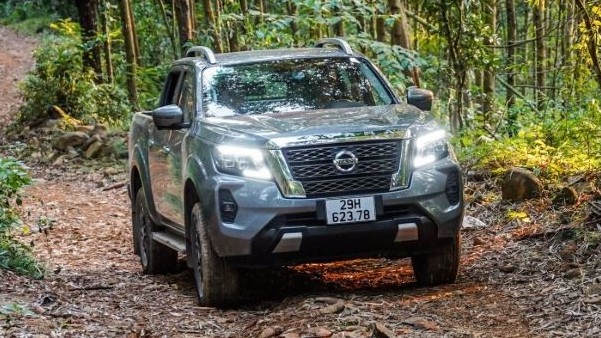 Nissan Navara - Mẫu xe bán tải đưa Nissan lên một tầm cao mới