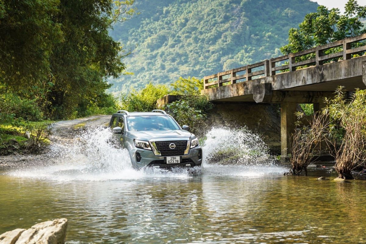 Nissan Navara - Mẫu xe bán tải đưa Nissan lên một tầm cao mới Nissan Navara - Mẫu xe bán tải đưa Nissan lên một tầm cao mới