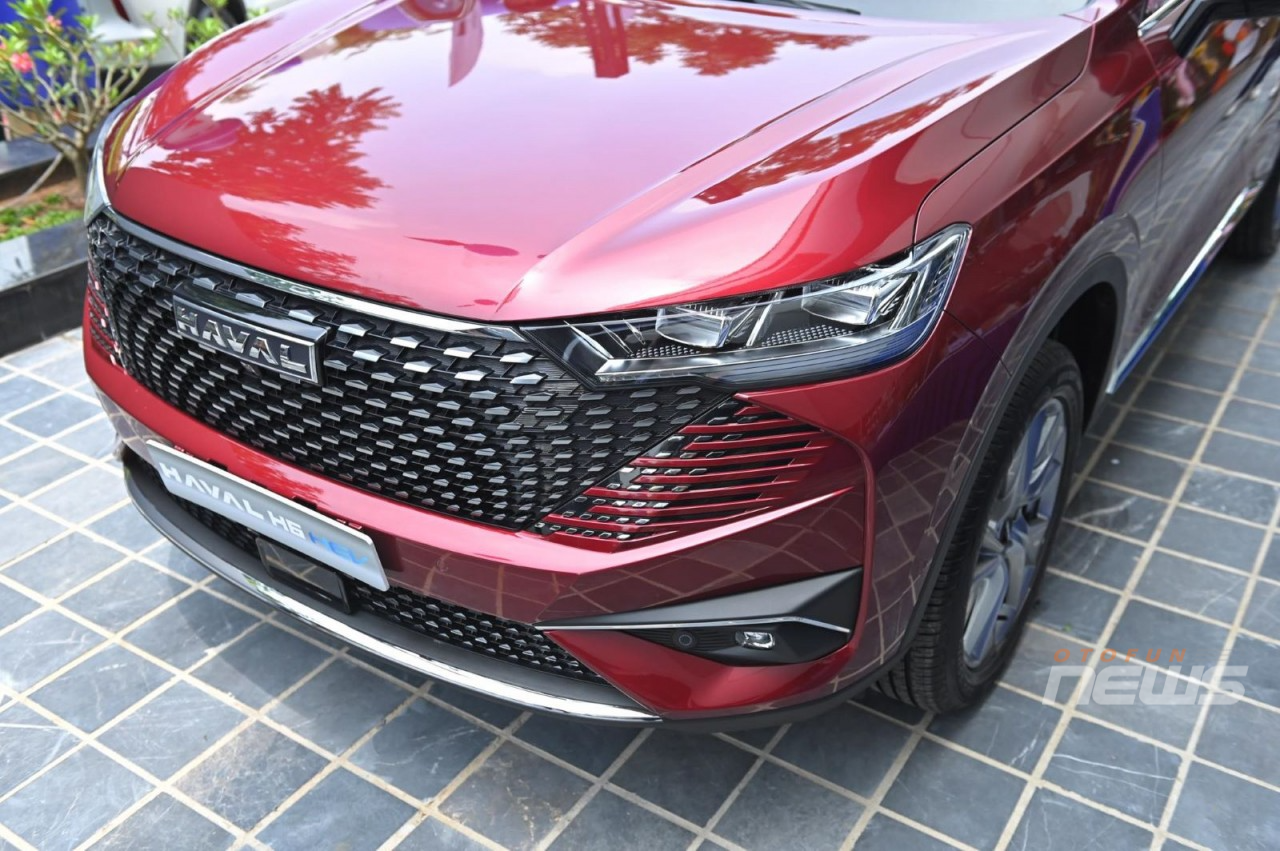 Haval H6 2023 nhập nguyên chiếc từ Thái Lan về Việt Nam, giá 1,096 tỷ đồng Haval H6 2023 nhập nguyên chiếc từ Thái Lan về Việt Nam, giá 1,096 tỷ đồng