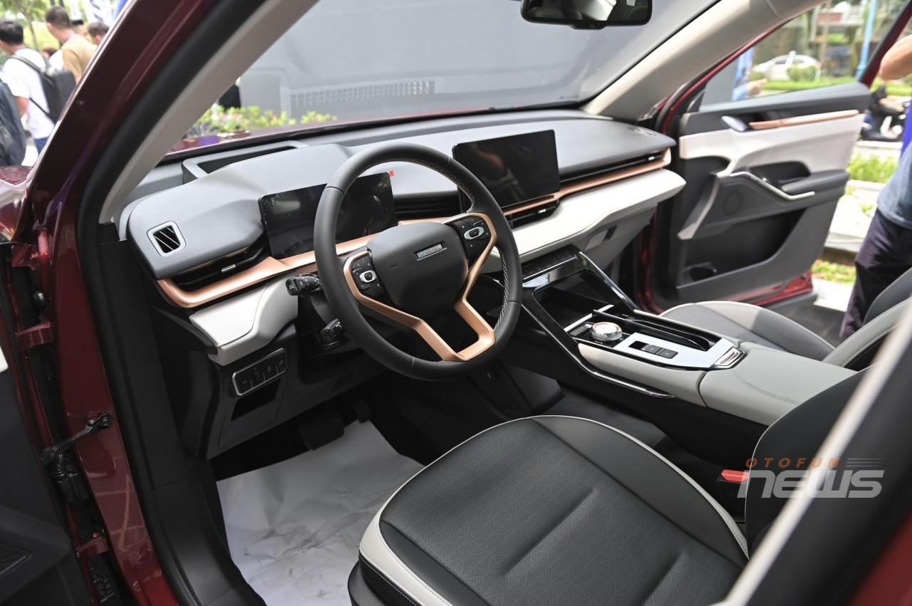 Haval H6 2023 nhập nguyên chiếc từ Thái Lan về Việt Nam, giá 1,096 tỷ đồng Haval H6 2023 nhập nguyên chiếc từ Thái Lan về Việt Nam, giá 1,096 tỷ đồng