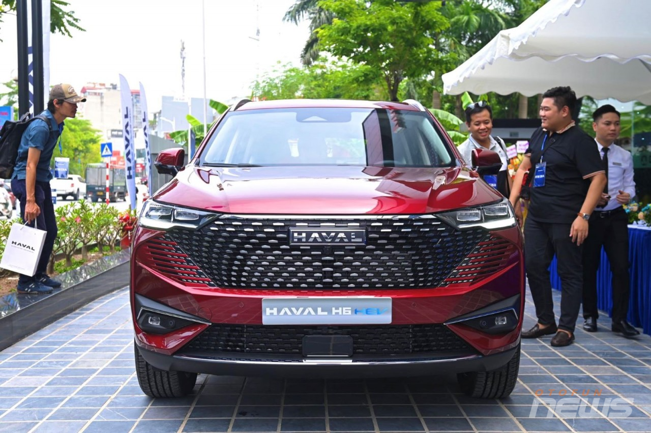 Haval H6 2023 nhập nguyên chiếc từ Thái Lan về Việt Nam, giá 1,096 tỷ đồng Haval H6 2023 nhập nguyên chiếc từ Thái Lan về Việt Nam, giá 1,096 tỷ đồng