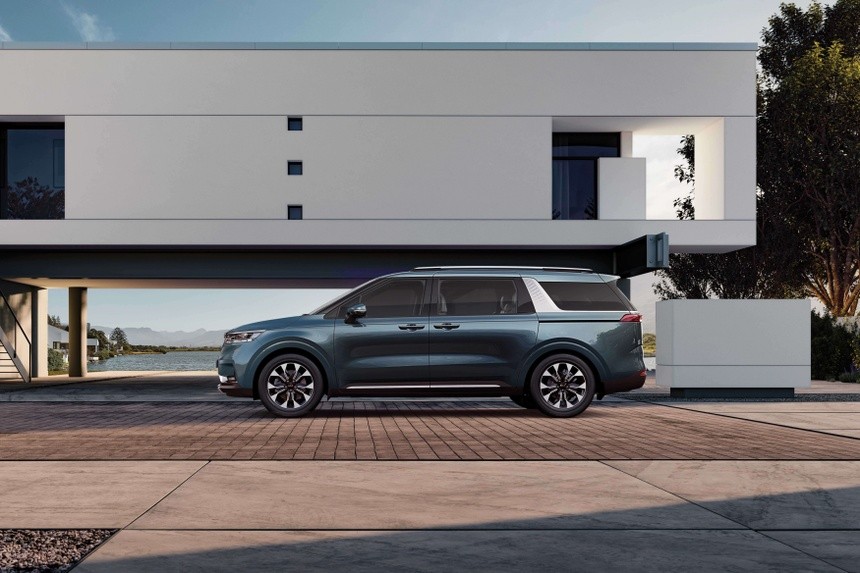 Kia Carnival tăng giá thêm 70 triệu đồng, vẫn thiếu xe để giao Kia Carnival tăng giá thêm 70 triệu đồng, vẫn thiếu xe để giao