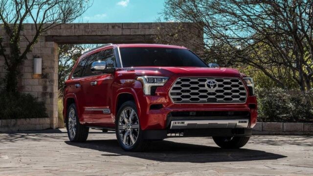 Xe Toyota áp đảo nhóm ô tô hoạt động bền bỉ nhất