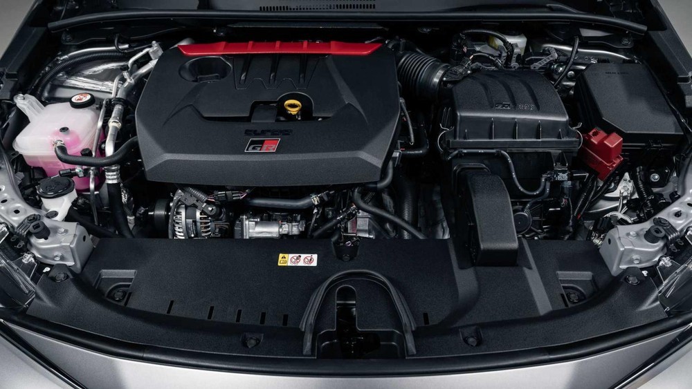 Toyota GR Corolla tại Nhật Bản cháy hàng, phải quay xổ số để chọn người được mua