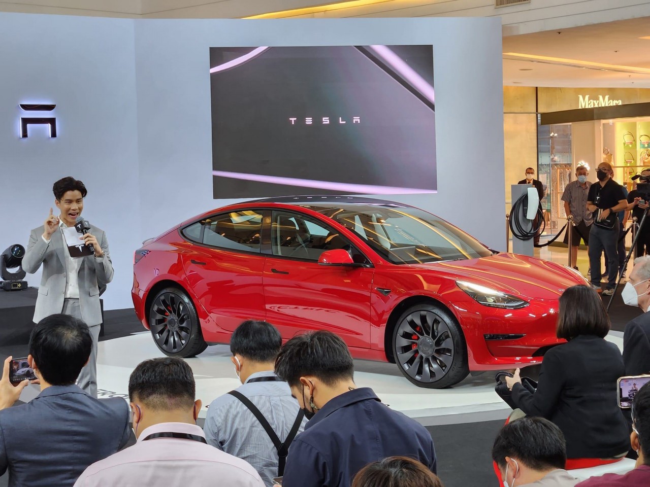 Tesla Model 3 chính thức được bán tại Thái Lan, liệu có về Việt Nam? Tesla Model 3 chính thức được bán tại Thái Lan, liệu có về Việt Nam?