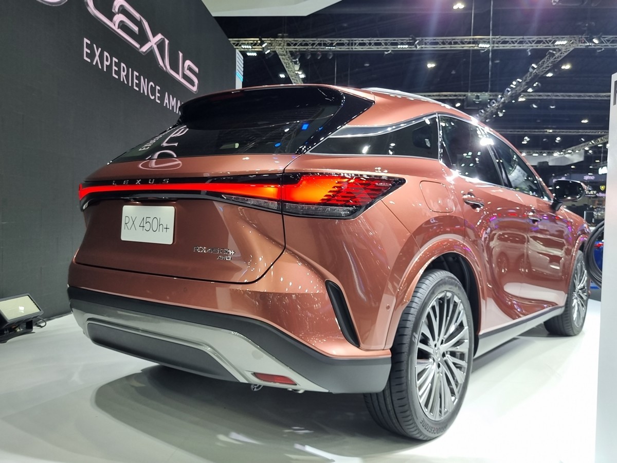 Lexus RX 2023 giá từ 3,16 tỷ đồng tại Thái Lan Lexus RX 2023 giá từ 3,16 tỷ đồng tại Thái Lan
