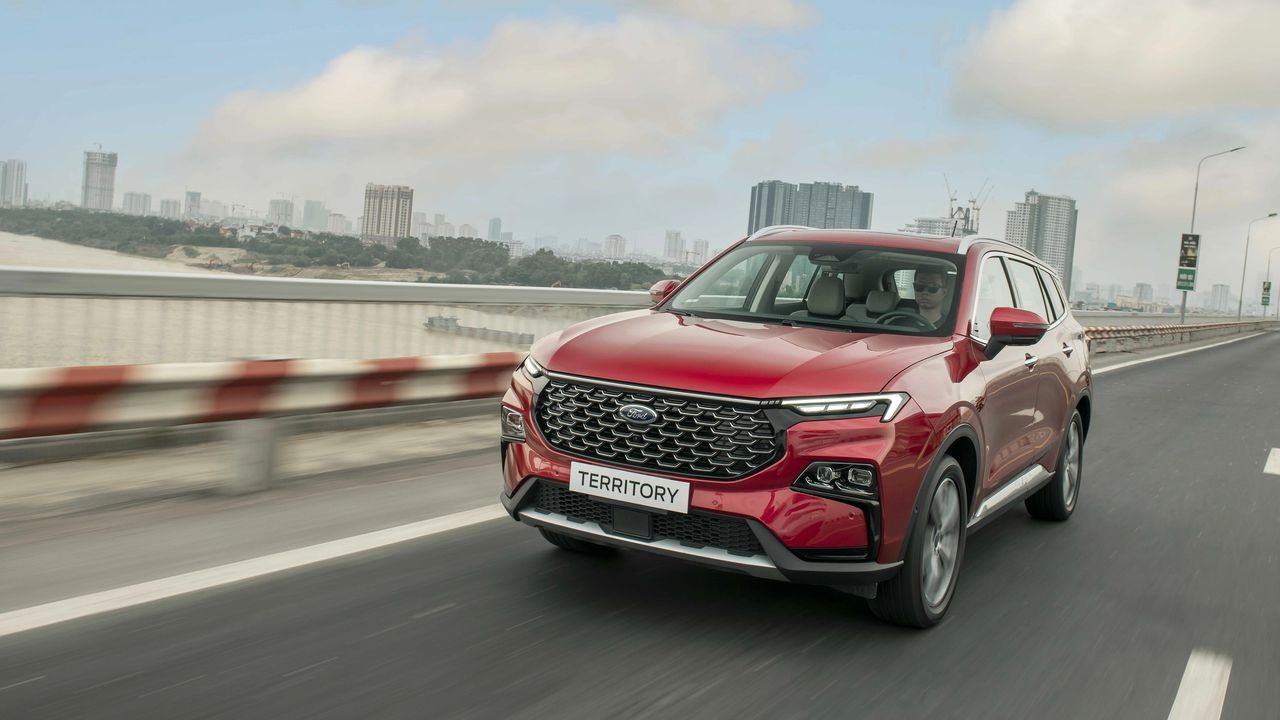 Ford Territory ra mắt ấn tượng, tân binh nhưng khiến nhiều “lão làng” lo lắng
