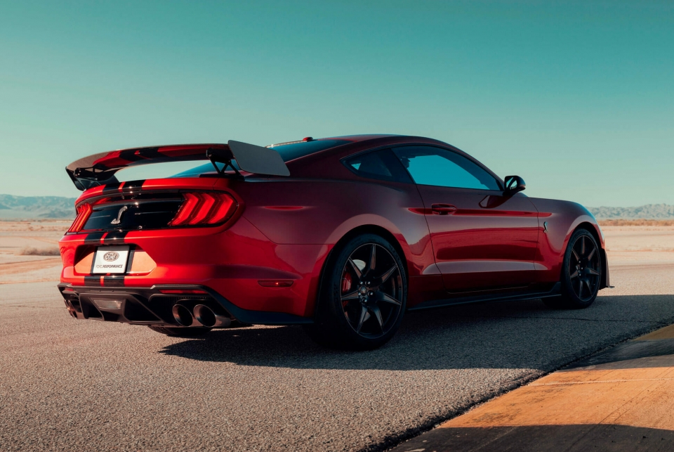 ford mustang shelby gt500 phien ban 2020 se co cong suat 760 ma luc