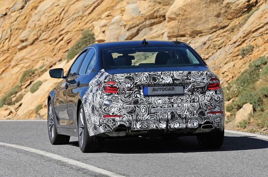 Lộ diện thiết kế của bản facelift hoàn toàn mới của BMW 5 Series lo dien thiet ke cua ban facelift hoan toan moi cua bmw 5 series